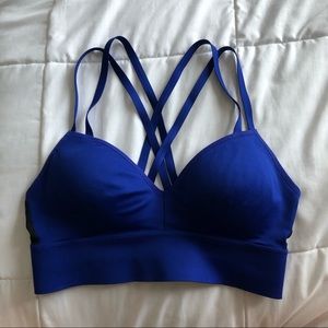 Under Armour mid volume cross strap sports bra